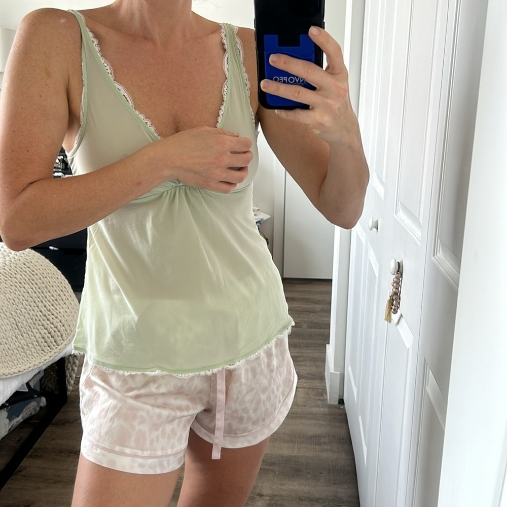 Light Green Lace Trim Tank Top size S